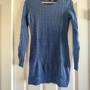 Beautiful ribbed blue winter dress